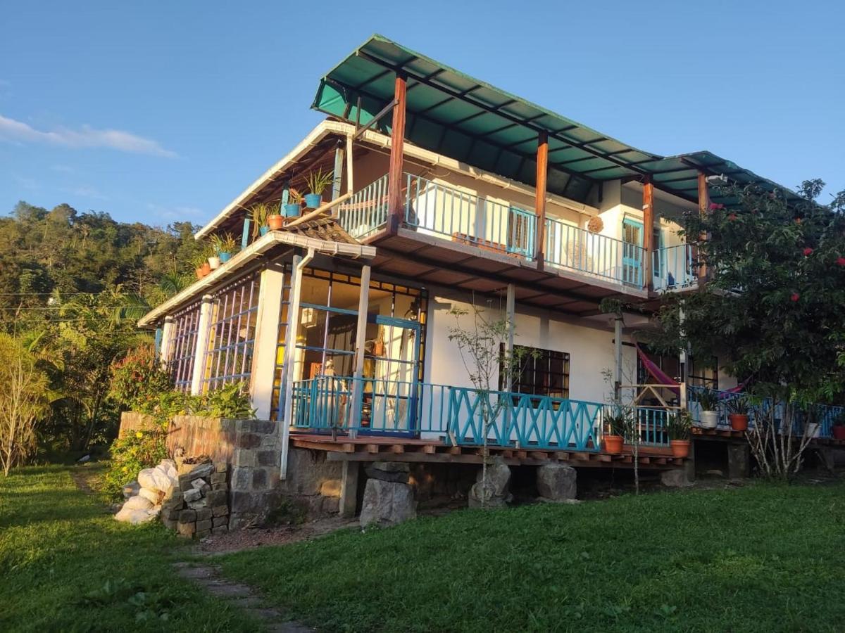 Finca Jardin Del Agua Sasaima Ngoại thất bức ảnh